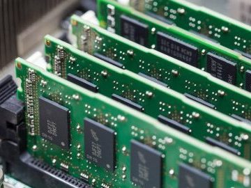 عکس مربوط به رم چیست بخش دوم است.