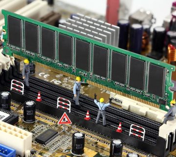 عکس مربوط به تعاریف رم چیست بخش سوم است.